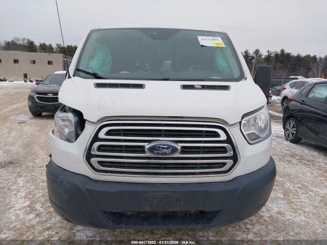 1FTYR1YMXJKA65126 Ford Transit-250
