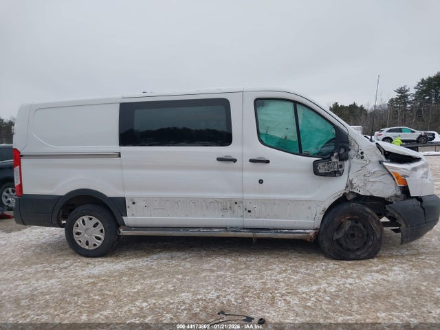 1FTYR1YMXJKA65126 Ford Transit-250