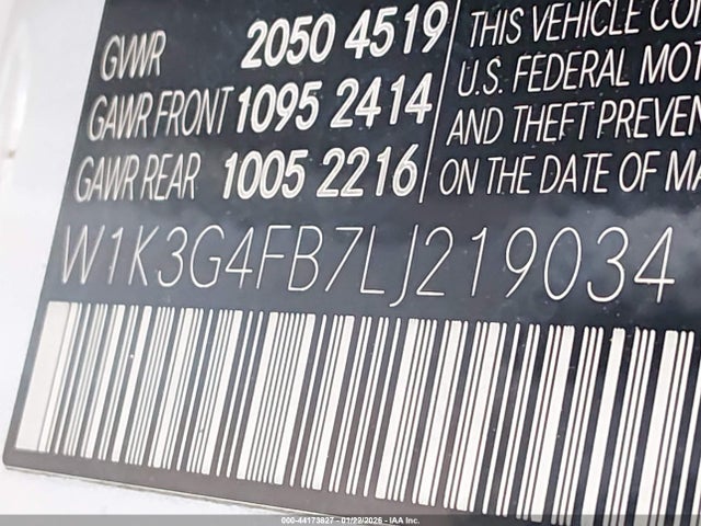 W1K3G4FB7LJ219034 Mercedes-Benz A 220 4matic