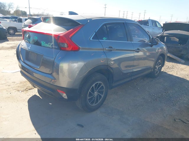 2020 MITSUBISHI ECLIPSE CROSS JA4AT3AA3LZ006390 Photo 3