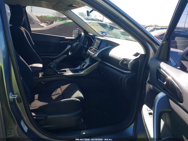 2020 MITSUBISHI ECLIPSE CROSS JA4AT3AA3LZ006390 Photo 4