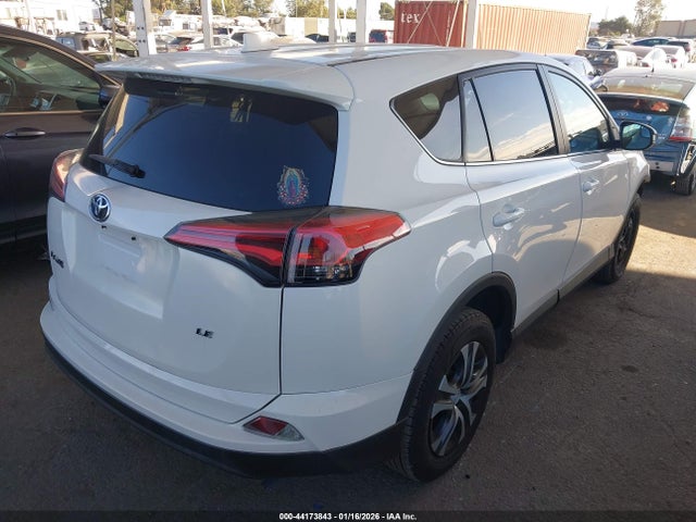 2T3ZFREV9HW402332 Toyota RAV4 LE