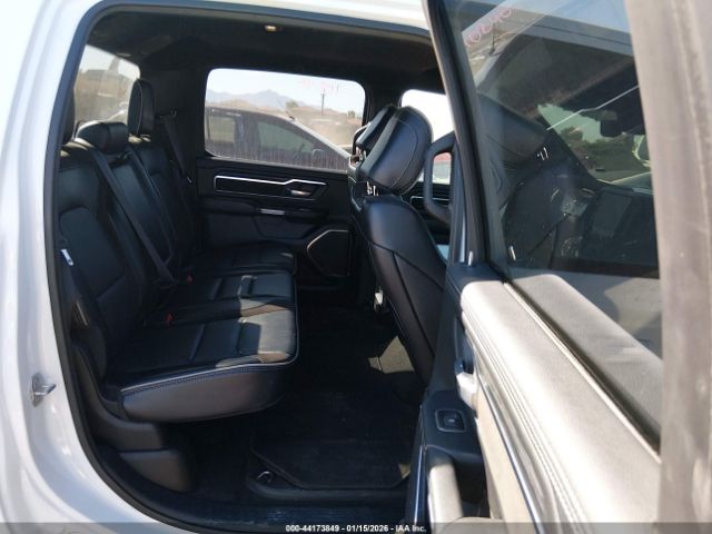 2024 RAM 1500 1C6RREJT2RN219696 Photo 7