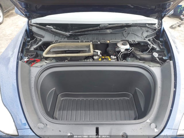 2021 TESLA MODEL Y 5YJYGDEE1MF105048 Photo 9