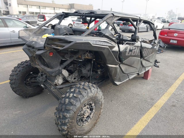 2022 CAN-AM MAVERICK X3 MAX 3JBVNAV24NE002469 Photo 3