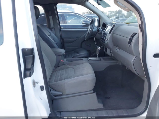 Nissan FRONTIER S 2019 1N6BD0CTXKN703479 Image 5