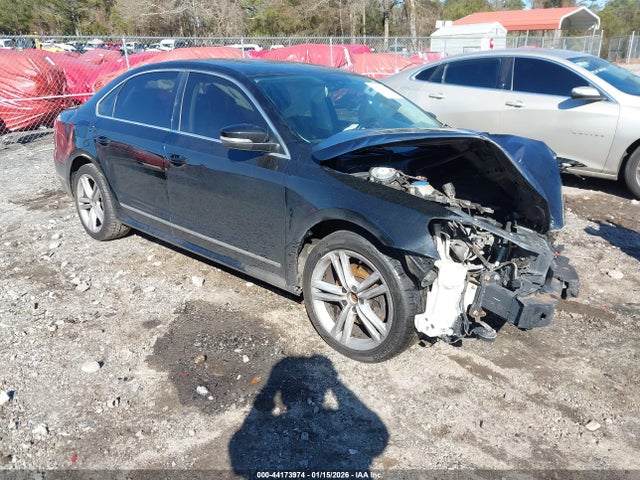 2015 VOLKSWAGEN PASSAT 1VWBS7A35FC012413