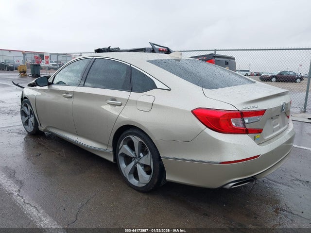 1HGCV1F96JA139380 Honda Accord Touring
