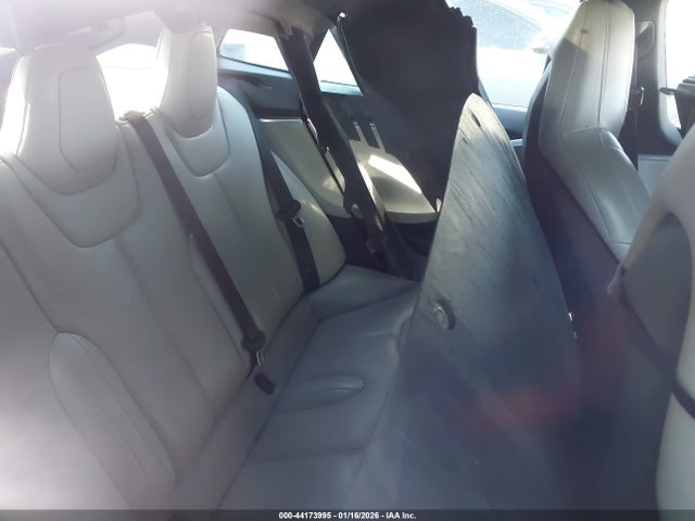 2016 TESLA MODEL S 5YJSA1E28GF150455 Photo 7