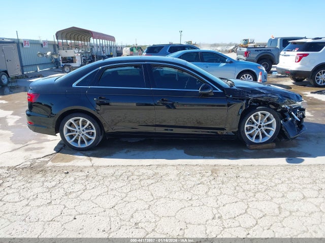 Audi A4 40 Premium/40 Titanium Premium 2019 WAUGMAF4XKN002733 Image 12