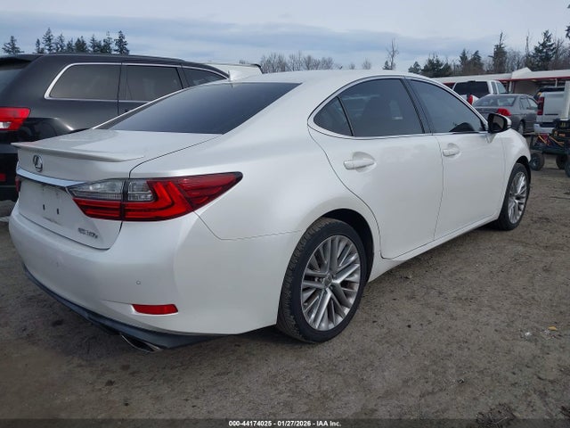 JTHBK1GG0G2226838 Lexus ES 350