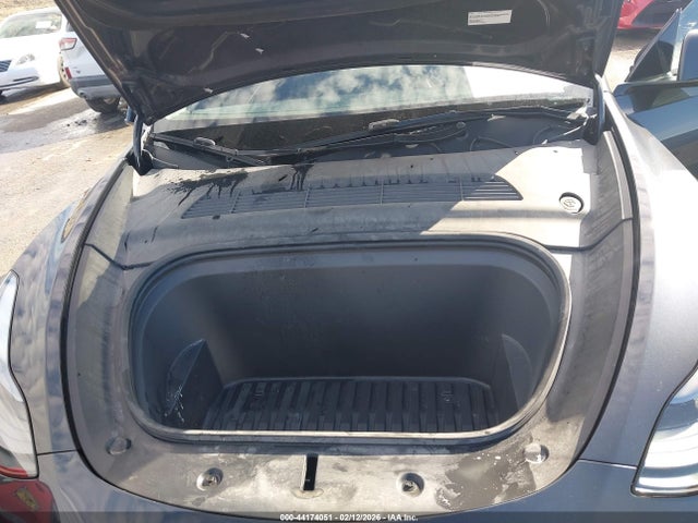 44174051 :رقم المزاد ، 7SAYGDED7RF087317 vin ، 2024 Tesla Model Y Rwd مزاد بيع