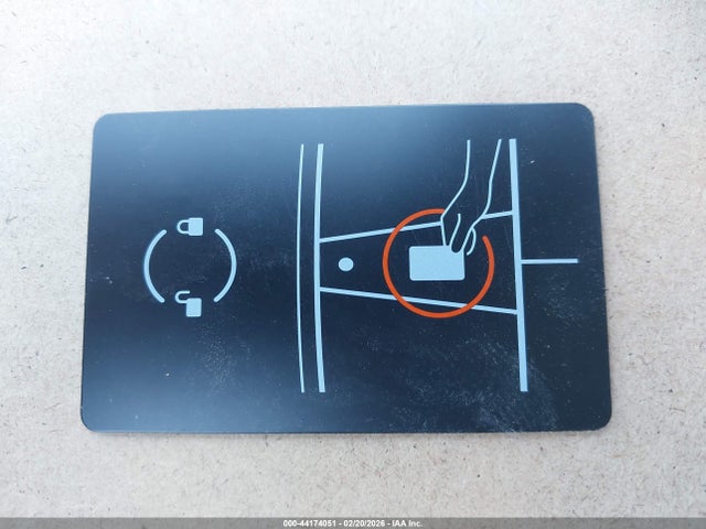 44174051 :رقم المزاد ، 7SAYGDED7RF087317 vin ، 2024 Tesla Model Y Rwd مزاد بيع