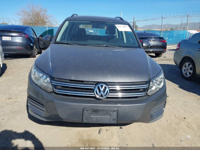 WVGAV7AX1FW520395 Volkswagen TIGUAN S