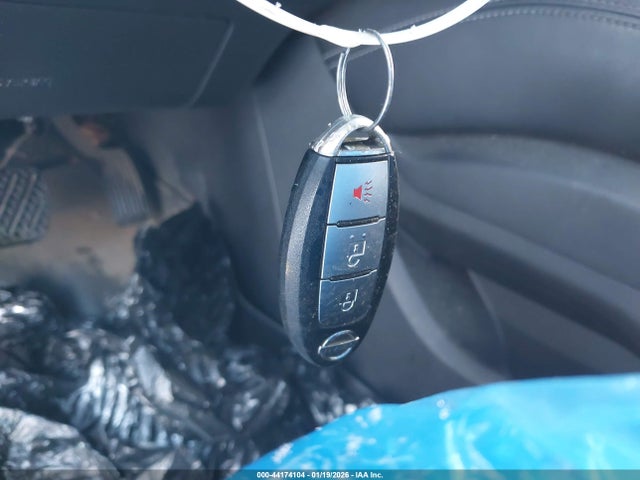 44174104 :رقم المزاد ، 5N1AZ2MH8FN216918 vin ، 2015 Nissan Murano S مزاد بيع