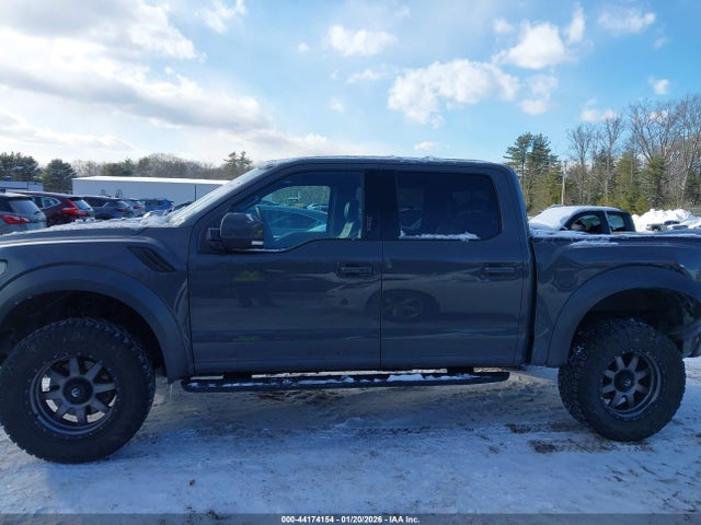1FTFW1RG4JFC37135 Ford F-150 Raptor