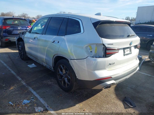 44174193 :رقم المزاد ، 5UX43DP02N9N07909 vin ، 2022 Bmw X3 Sdrive30i مزاد بيع