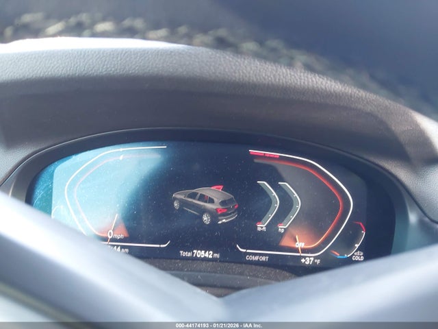 44174193 :رقم المزاد ، 5UX43DP02N9N07909 vin ، 2022 Bmw X3 Sdrive30i مزاد بيع