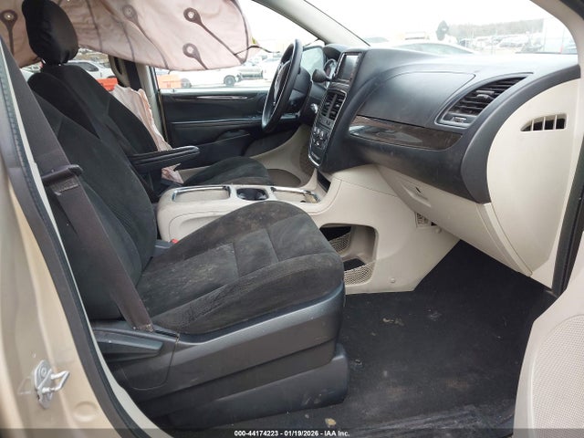 44174223 :رقم المزاد ، 2C4RDGCG5FR648347 vin ، 2015 Dodge Grand Caravan Sxt مزاد بيع