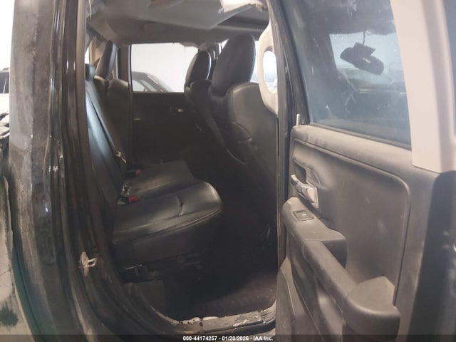 44174257 :رقم المزاد ، 1C6RR7JT8ES466955 vin ، 2014 Ram 1500 Laramie مزاد بيع