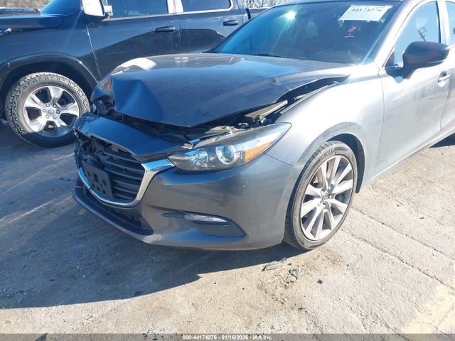 Aukcja sprzedaży 2018 Mazda Mazda3 Touring, vin: 3MZBN1L37JM276175, numer aukcji: 44174276