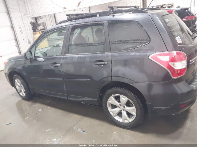 Subaru Forester 2.5i Premium 2015 JF2SJADC4FH583135 Image 15