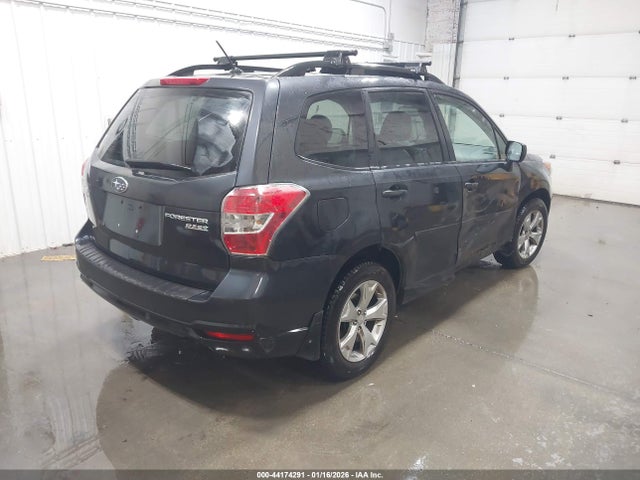 Subaru Forester 2.5i Premium 2015 JF2SJADC4FH583135 Image 4