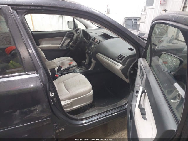 Subaru Forester 2.5i Premium 2015 JF2SJADC4FH583135 Image 5