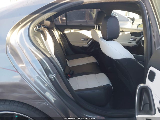 Aukcja sprzedaży 2019 Mercedes-benz A 220, vin: WDD3G4EB8KW006452, numer aukcji: 44174292