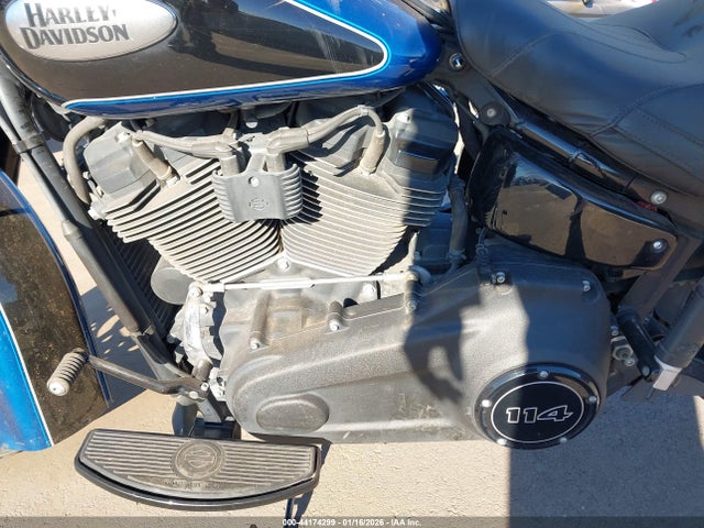 2022 HARLEY-DAVIDSON FLHCS 1HD1YBK11NB016572 Photo 8