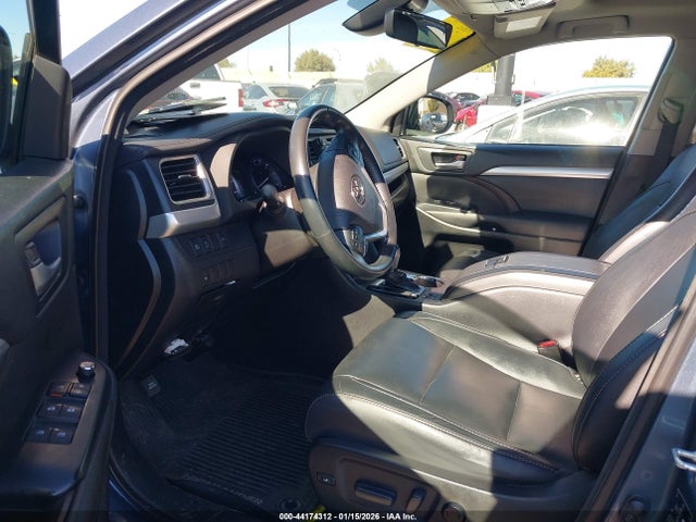 5TDJZRFH5HS463661 Toyota Highlander Xle