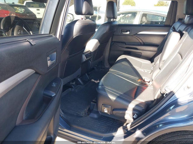 5TDJZRFH5HS463661 Toyota Highlander Xle