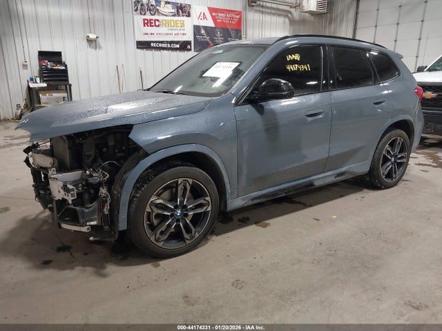 2023 BMW X1 WBX73EF03P5X25604 Photo 1