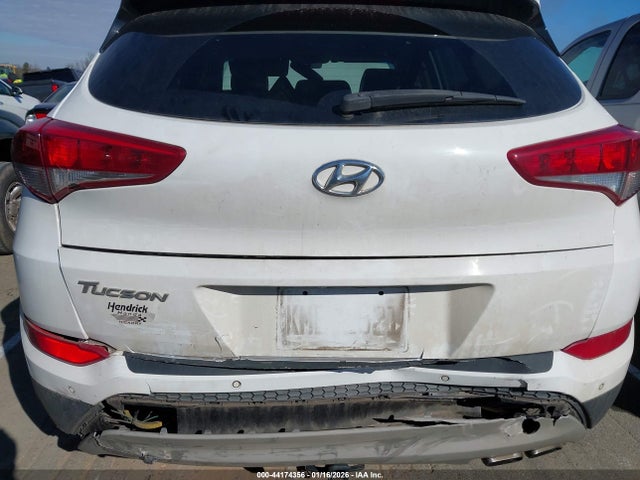 2018 HYUNDAI TUCSON KM8J33A23JU763519 Photo 5