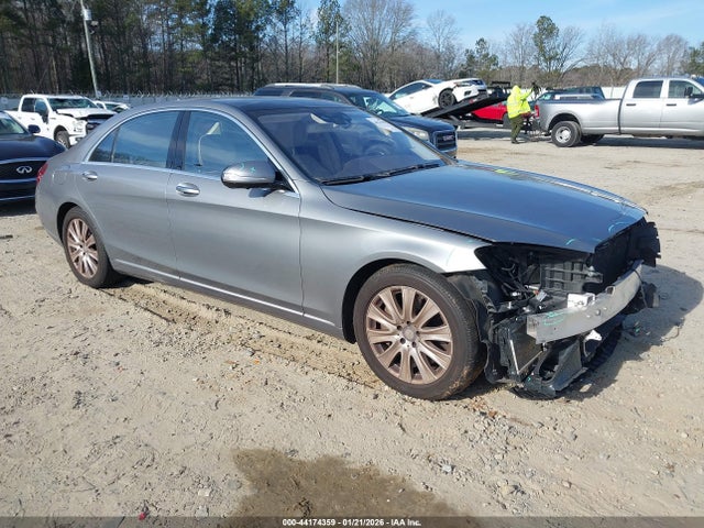 2015 MERCEDES-BENZ S 550 WDDUG8FB5FA135553