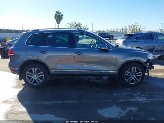 WVGEP9BP8GD001962 Volkswagen Touareg Tdi Lux