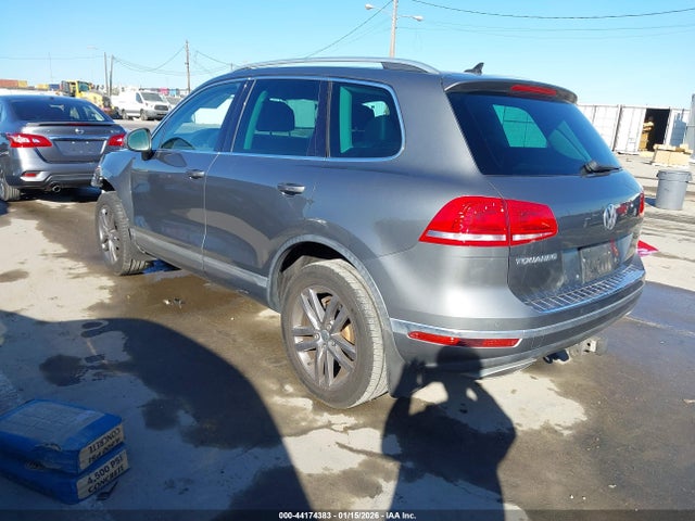 WVGEP9BP8GD001962 Volkswagen Touareg Tdi Lux