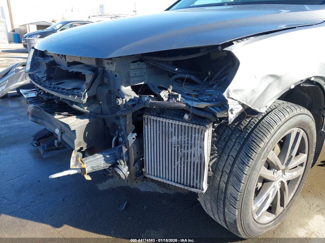 WVGEP9BP8GD001962 Volkswagen Touareg Tdi Lux