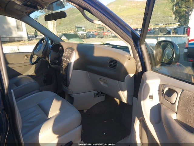 Продажа на аукционе авто 2006 Chrysler Town & Country Touring, vin: 2A4GP54L56R647787, номер лота: 44174441
