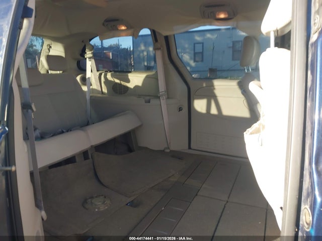 Продажа на аукционе авто 2006 Chrysler Town & Country Touring, vin: 2A4GP54L56R647787, номер лота: 44174441
