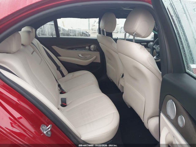 WDDZF4JB2HA152287 Mercedes-Benz E 300