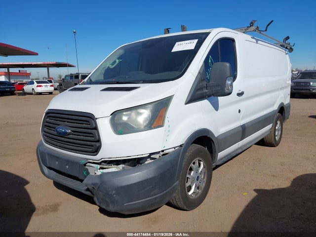 1FTYR1YG1GKA12527 Ford Transit-250