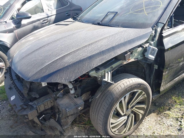 3VWE57BU3MM098067 Volkswagen Jetta 1.4t Sel