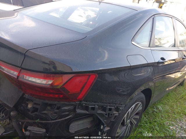 3VWE57BU3MM098067 Volkswagen Jetta 1.4t Sel