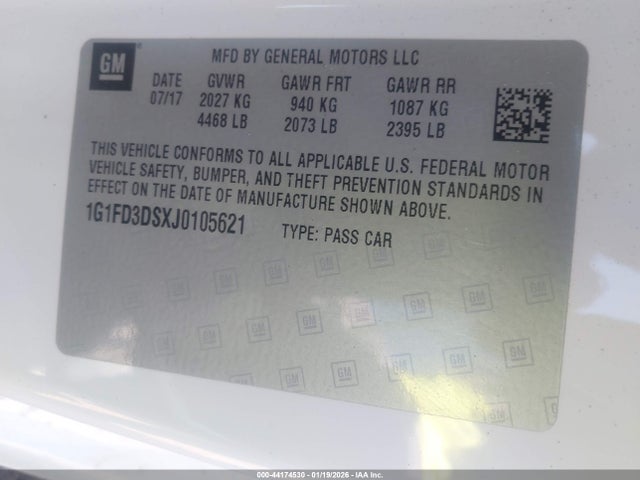 2018 CHEVROLET CAMARO 1G1FD3DSXJ0105621 Photo 8