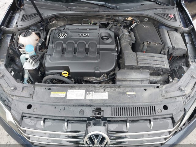 Volkswagen Passat 2.0l Tdi Se 2015 1VWBV7A33FC061052 Image 10