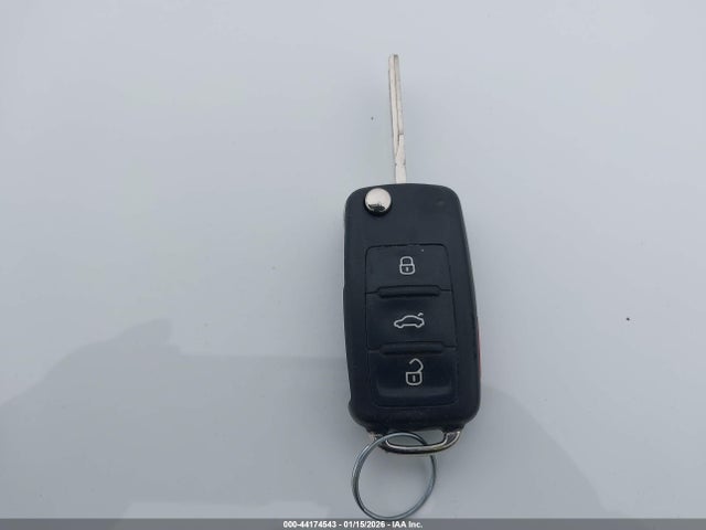 Volkswagen Passat 2.0l Tdi Se 2015 1VWBV7A33FC061052 Image 11
