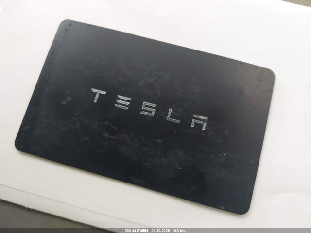 2020 TESLA MODEL Y 5YJYGDEE3LF023613 Photo 10