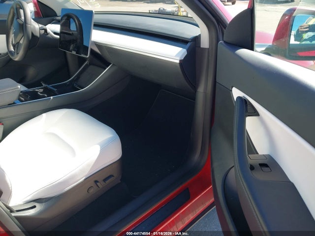 2020 TESLA MODEL Y 5YJYGDEE3LF023613 Photo 4