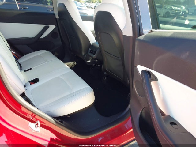 2020 TESLA MODEL Y 5YJYGDEE3LF023613 Photo 7